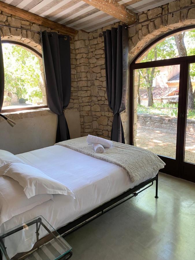 Hotel Lou Caleu Restaurant Le Rocher Des Abeilles Saint-Martin-de-Castillon Eksteriør billede