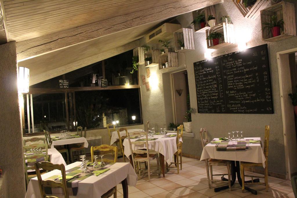 Hotel Lou Caleu Restaurant Le Rocher Des Abeilles Saint-Martin-de-Castillon Eksteriør billede